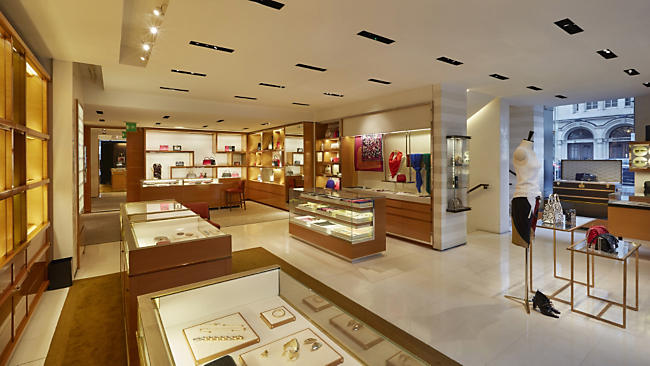 Louis Vuitton London Sloane Street - Clothing Retailers in Westminster ...