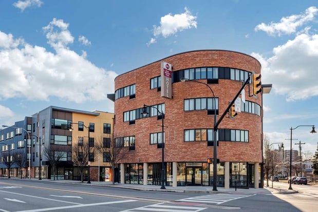 Images Best Western Plus Philadelphia Airport South at Widener University