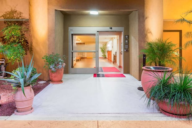 Images Hampton Inn San Marcos