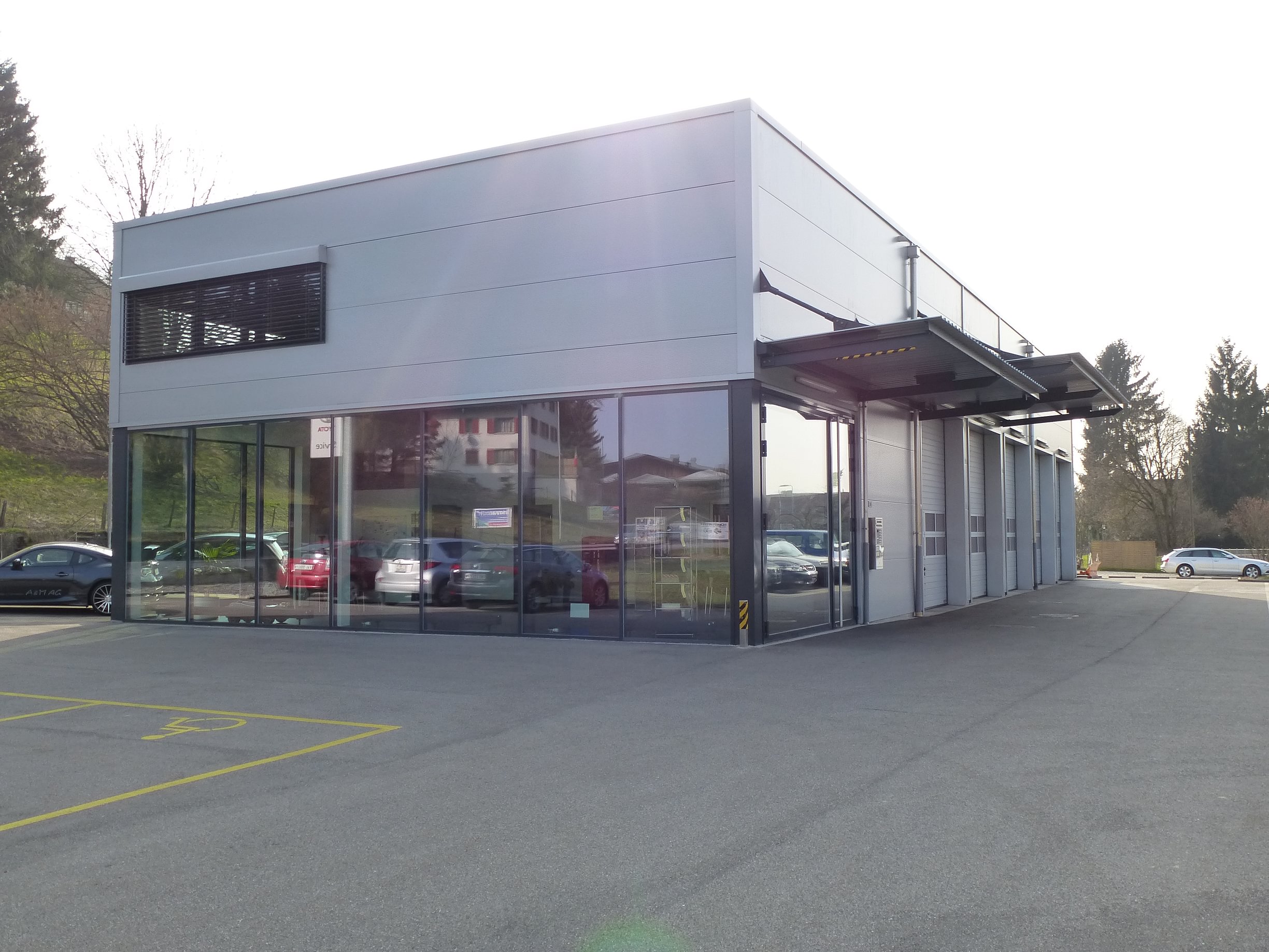 Garage u. Carrosserie A & M AG, Bernstrasse 38 in Rothrist