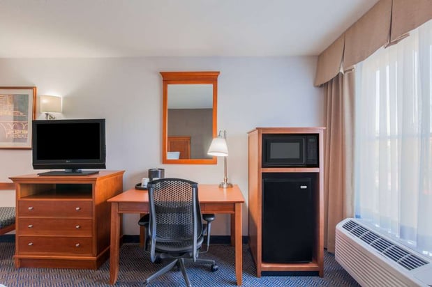 Images Hampton Inn San Marcos