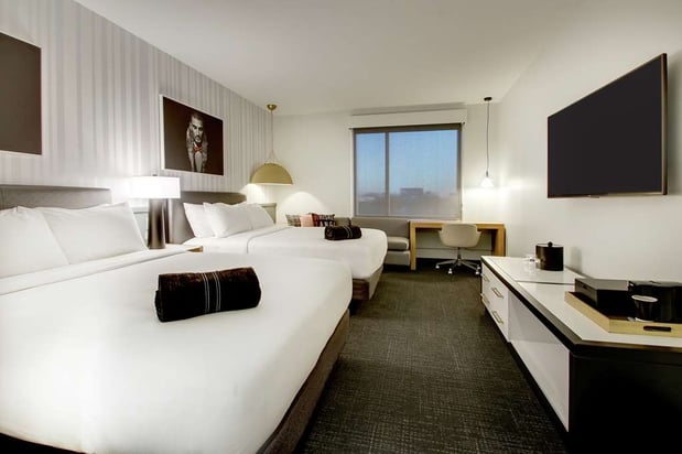 Images The Rose Hotel Chicago O’Hare, Tapestry Collection by Hilton