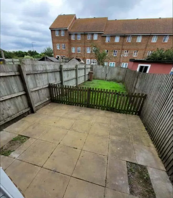 Images Lifestyle Property & Garden Care