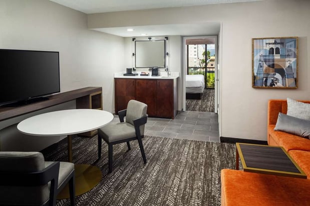 Images Embassy Suites by Hilton Orlando North