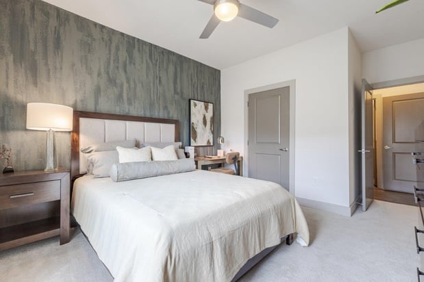 Images Haywood Reserve Apartment Homes
