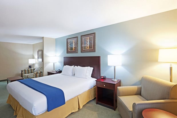 Images Holiday Inn Express & Suites Meriden by IHG
