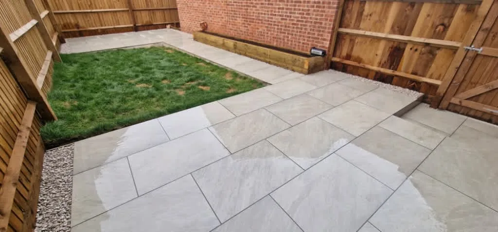 Images Luff Landscaping Ltd