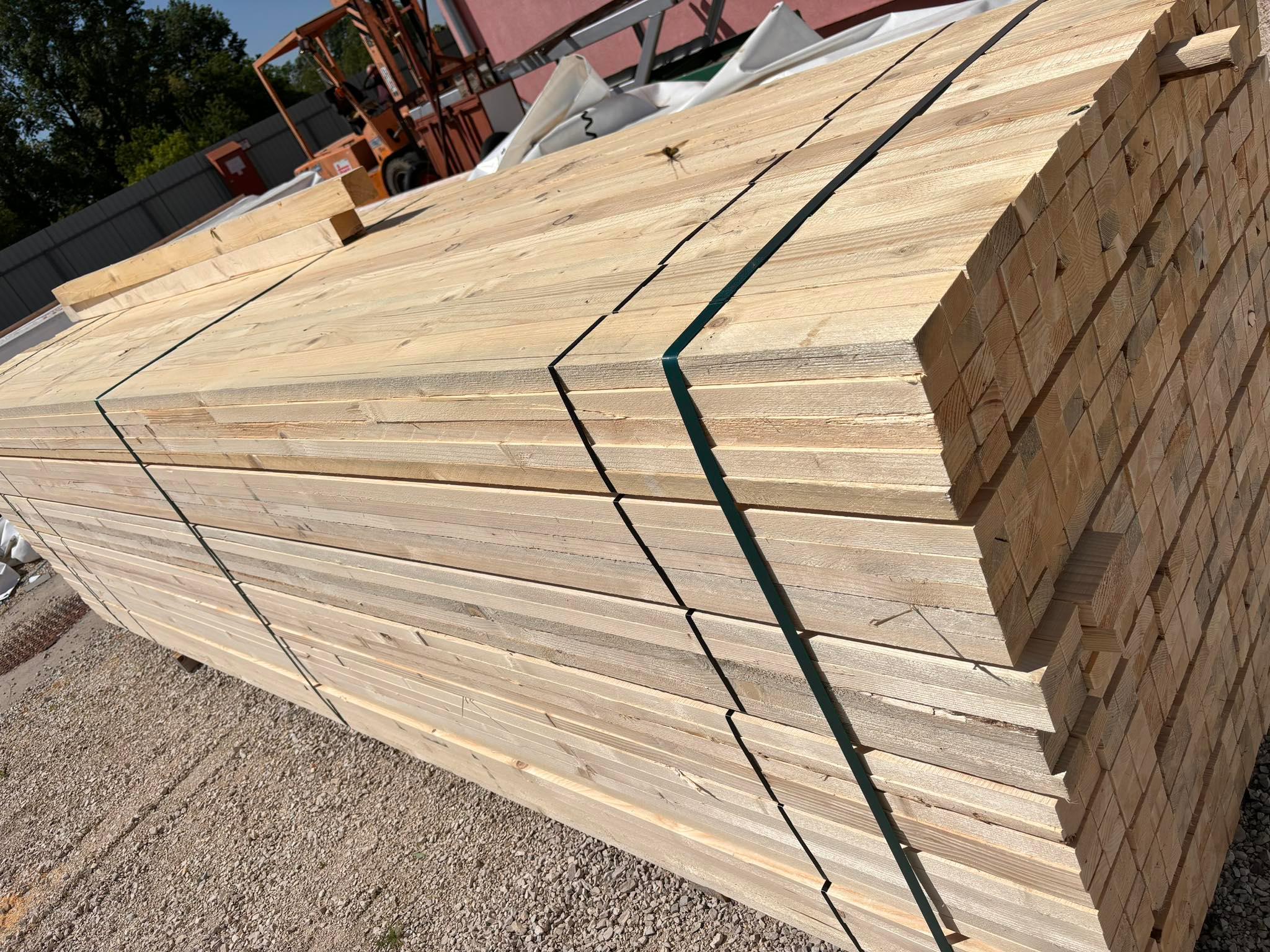 Images OKTOGON-HOLZ KFT Faáru-Épületfa Forgalmazás, Lapszabászat