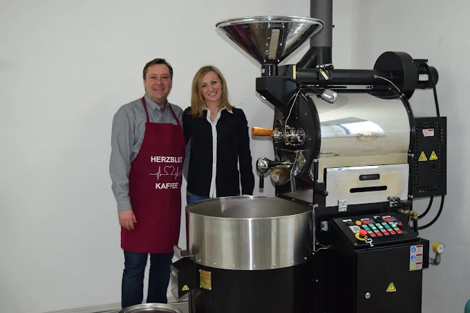 Fotos de Herzblut Kaffee e.U. Daniel Feiertag Fotos de Herzblut Kaffee e.U. Daniel Feiertag