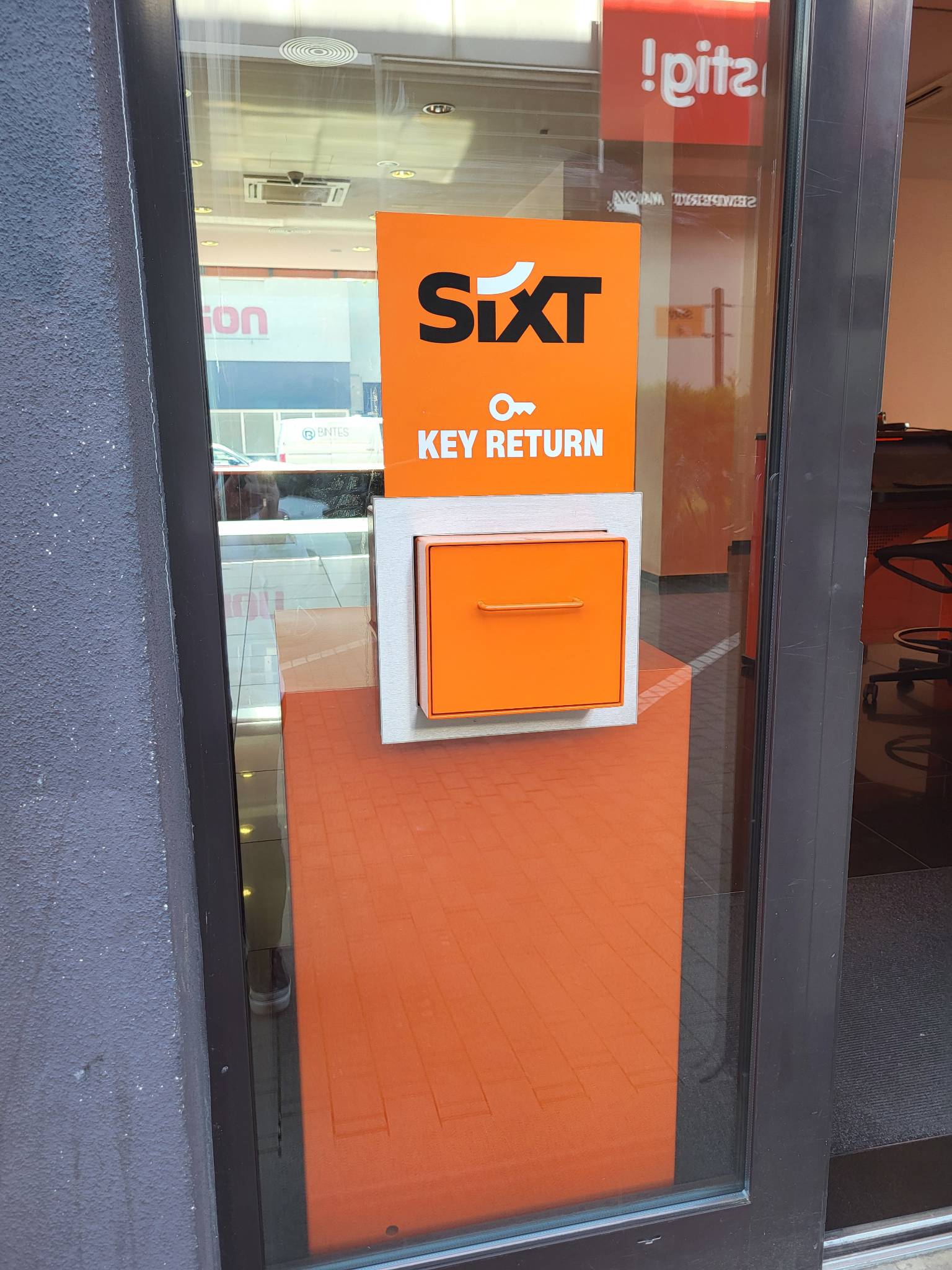 SIXT Autovermietung Frankfurt am Main Ost, Hanauer Landstr. 340 in Frankfurt am Main
