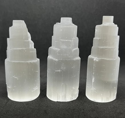 Images KyeBentley Crystals