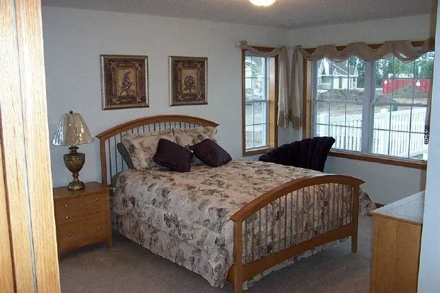 Images Silver Oaks Townhomes