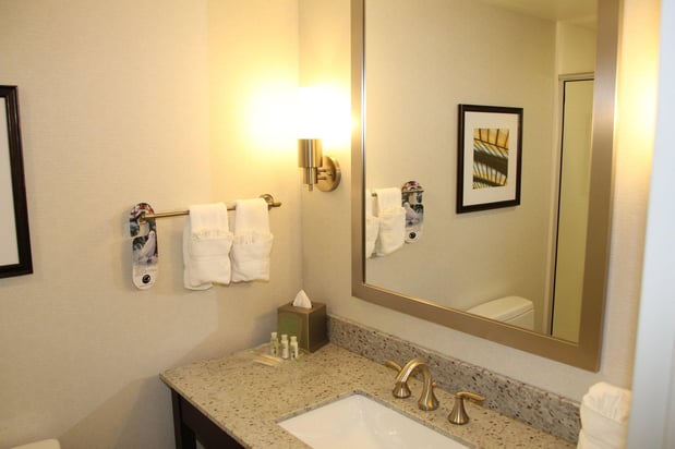 Images Holiday Inn & Suites East Peoria by IHG