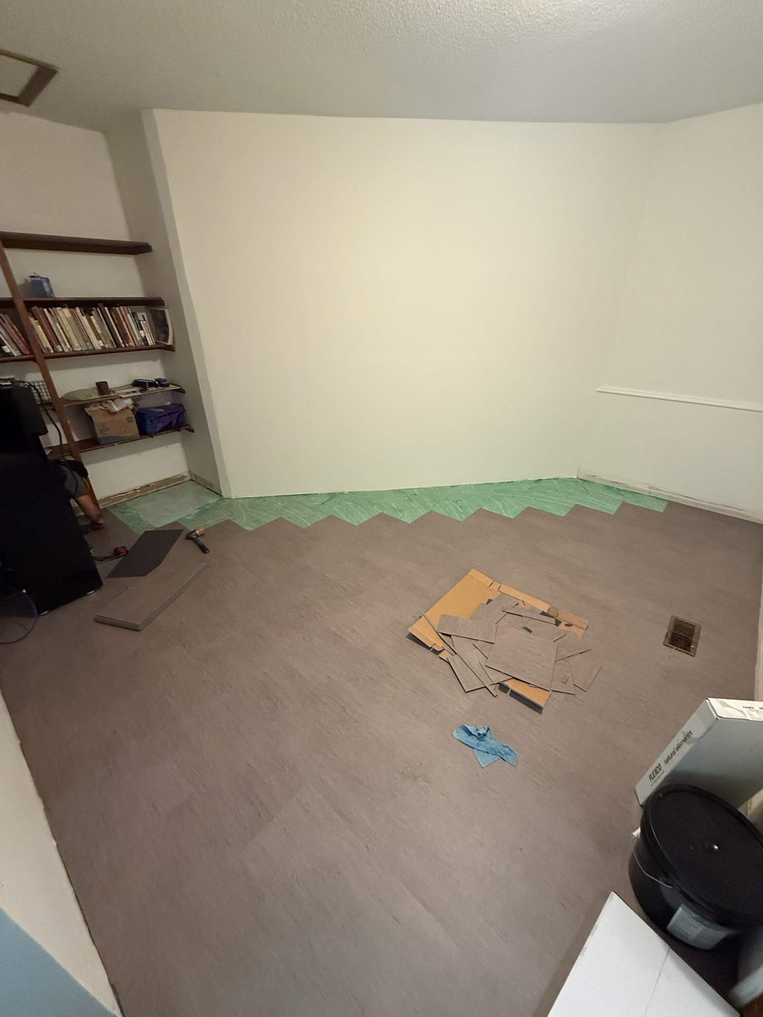 Floor Coverings International of Northwest Indianapolis, IN Image