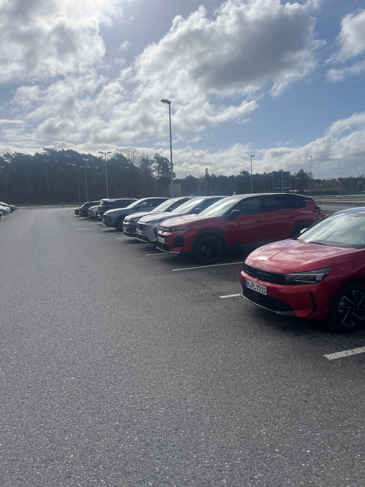SIXT Autovermietung Weeze/Niederrhein Flughafen, Flughafen-Ring 1 in Weeze