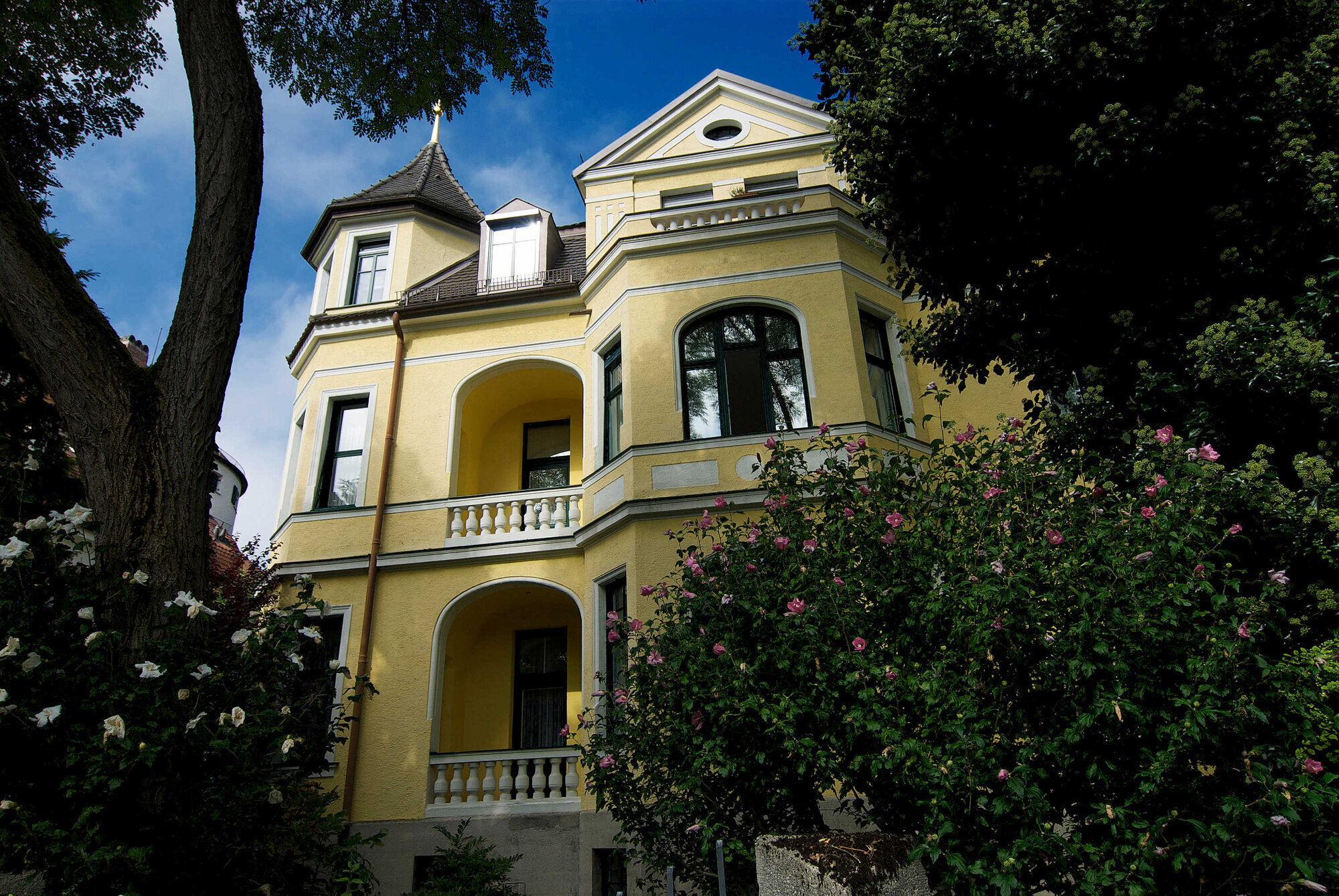 Gralsbewegung in Deutschland, Möhlstraße 25 in München