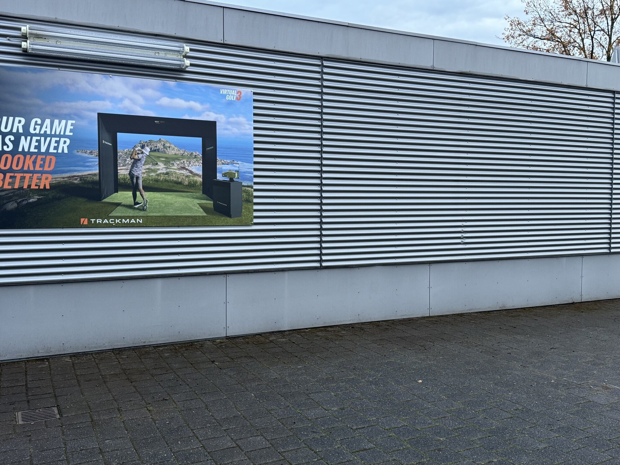 APEX Indoor Golf, Am Weidenbach 23 in Bonn