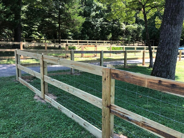 Images Heritage Fence & Repair