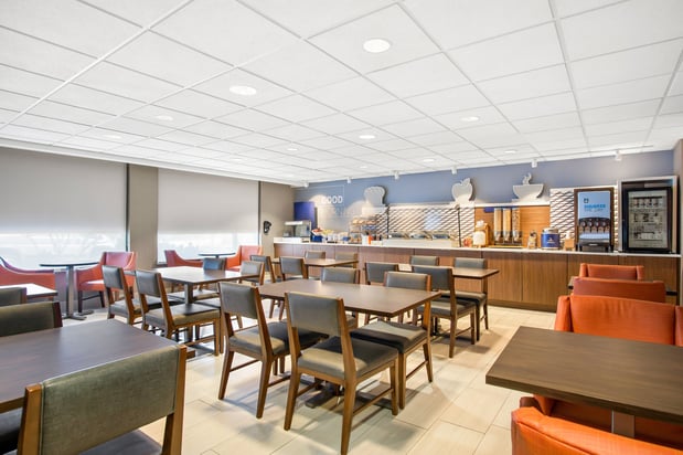 Images Holiday Inn Express & Suites Ocean City - Northside by IHG