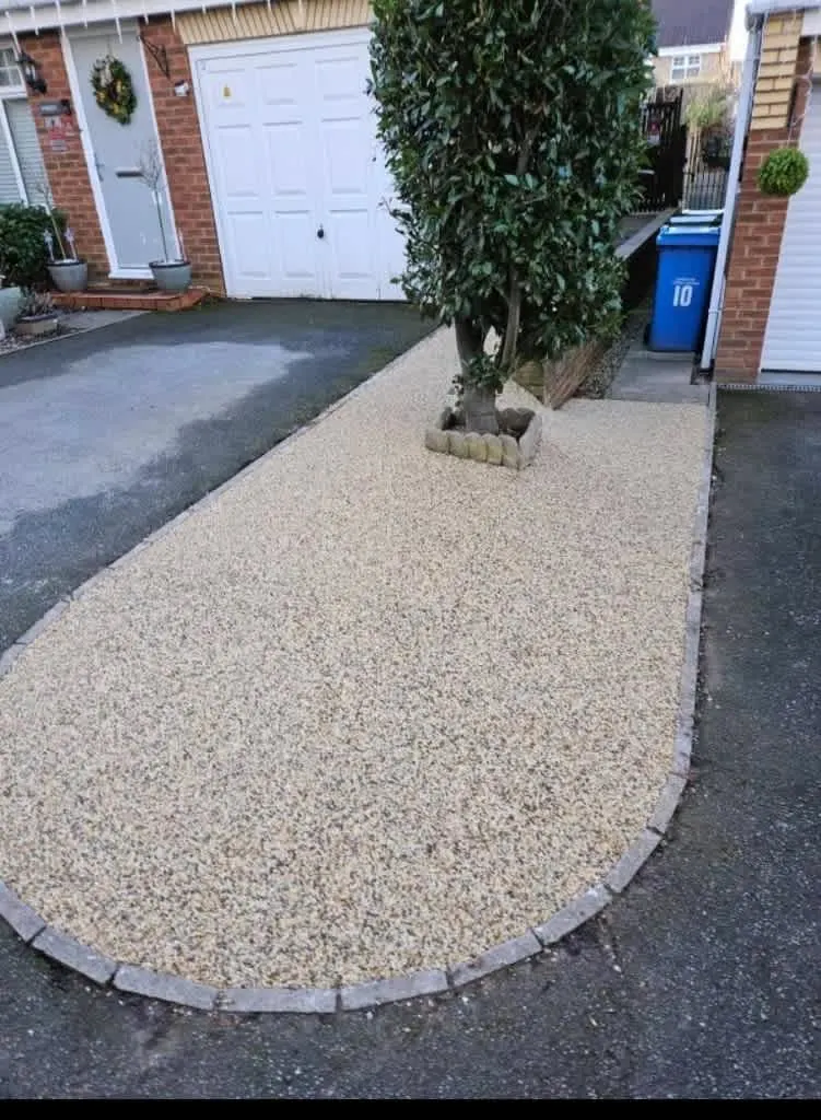 Images DH Landscaping & Building SVCS