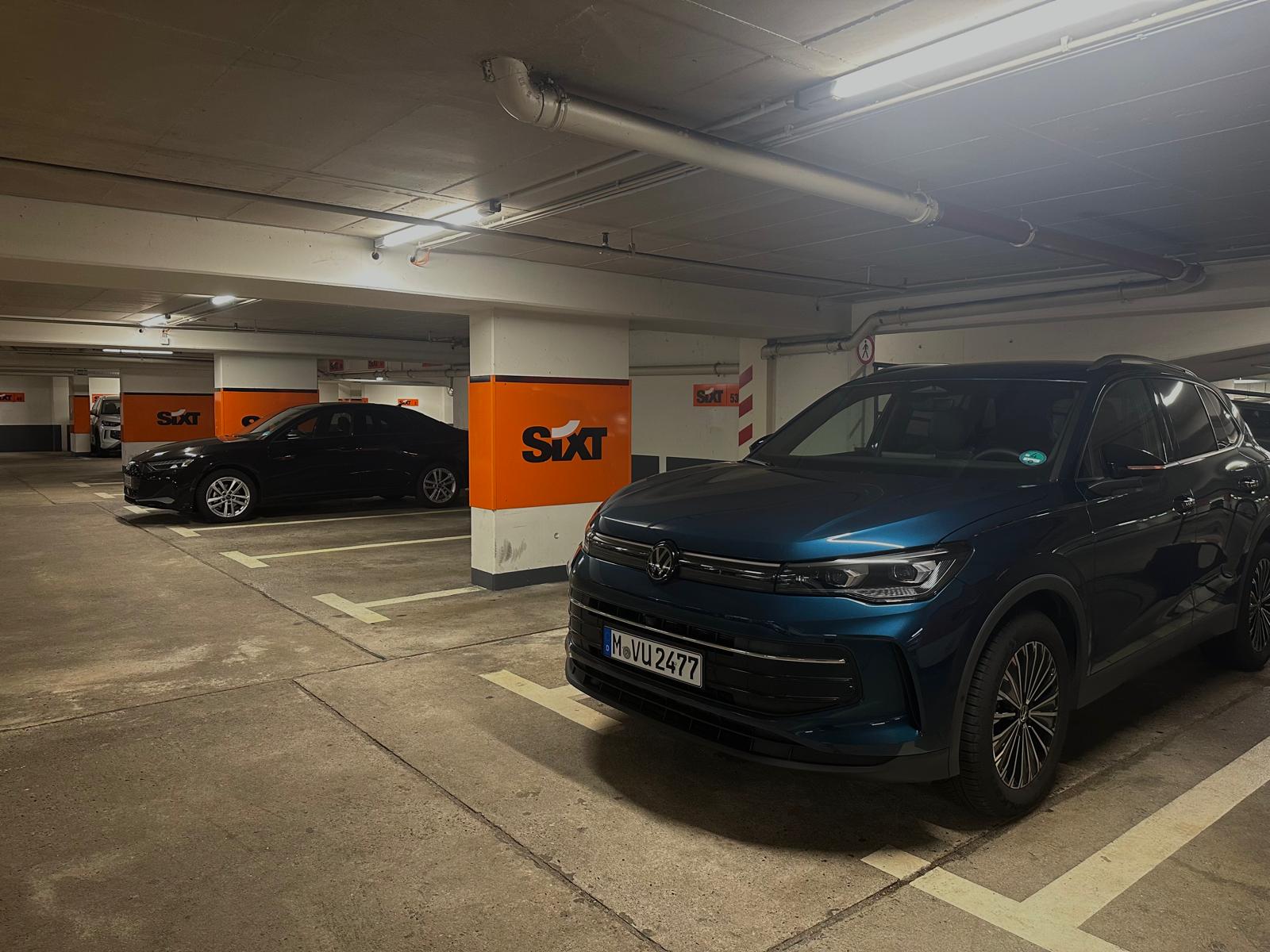 SIXT Autovermietung Hamburg Hauptbahnhof, Glockengießerwall 8 im Hbf in Hamburg