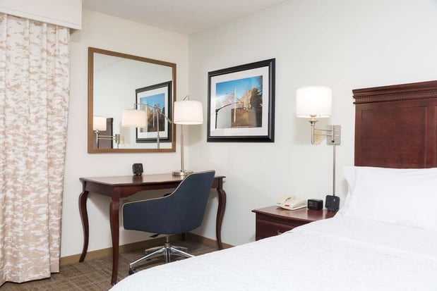 Images Hampton Inn East Lansing