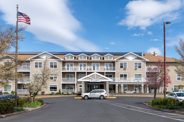 Images Providence Down Manor - Hood River