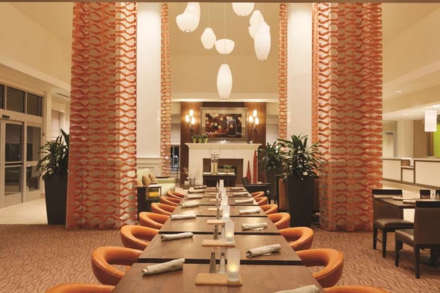 Images Hilton Garden Inn Boston Logan Airport