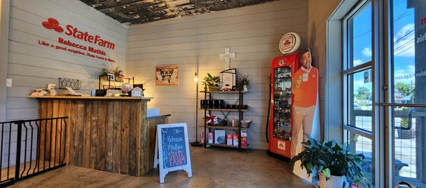 Images Rebecca Mathis - State Farm Insurance Agent