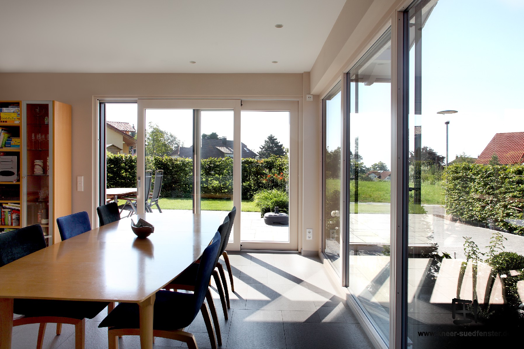 aves! Bauelemente GmbH, Hesselnberg 45 in Wuppertal