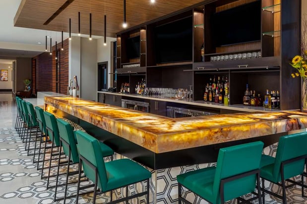 Images Hilton Garden Inn Hays