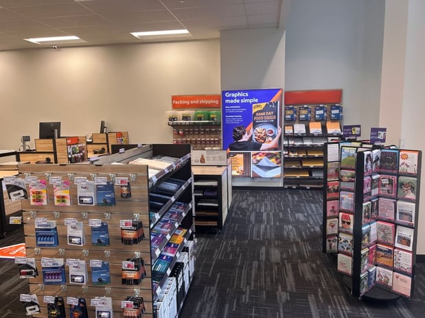 Images FedEx Office Print & Ship Center