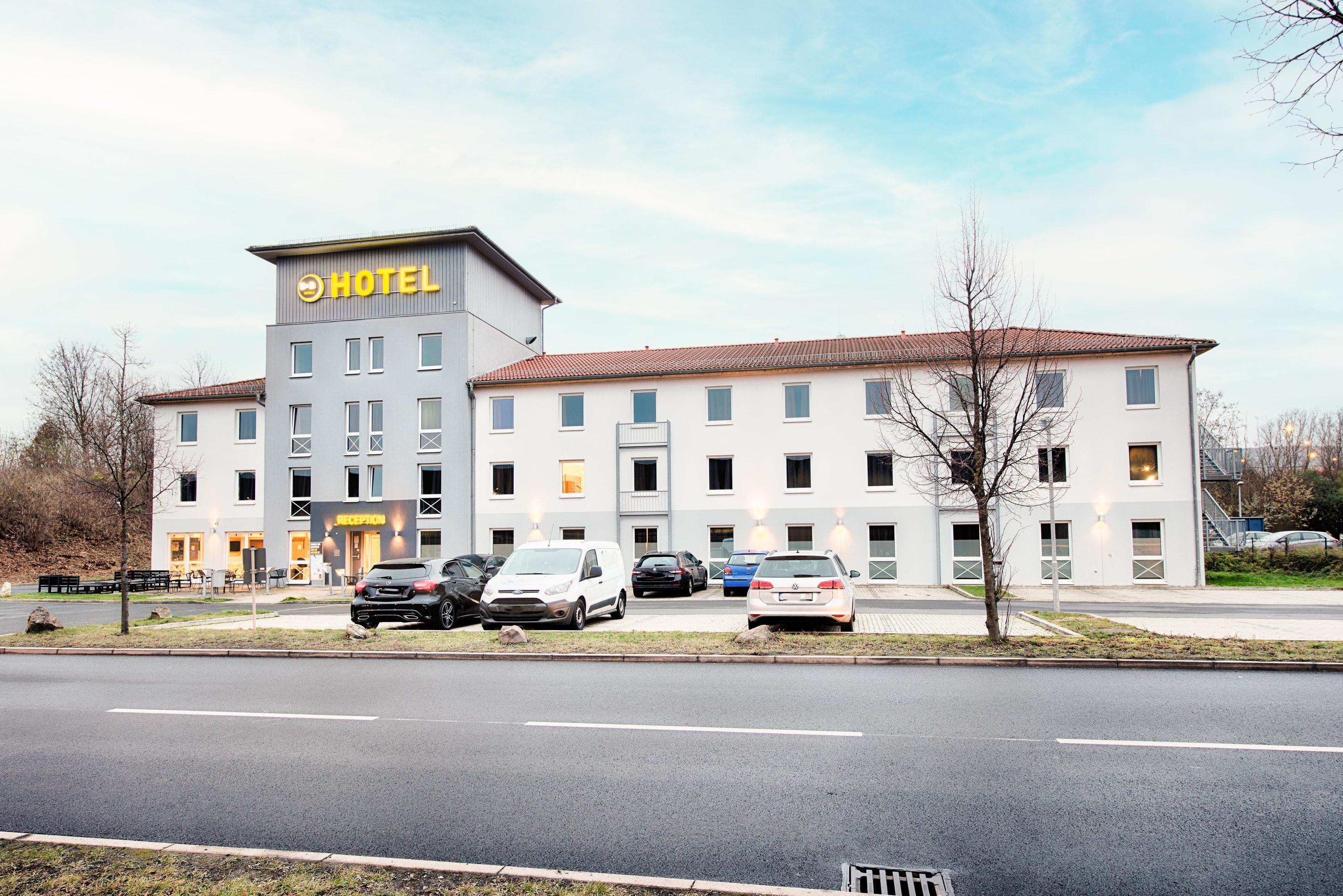 Kundenbild groß 1 B&B HOTEL Kassel-Süd