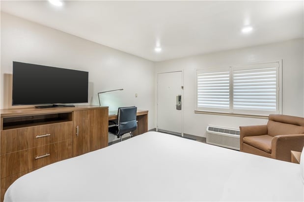 Images Best Western Plus Clocktower Inn