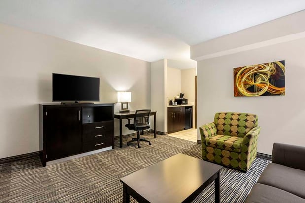 Images Best Western Plus Jonesboro Inn & Suites
