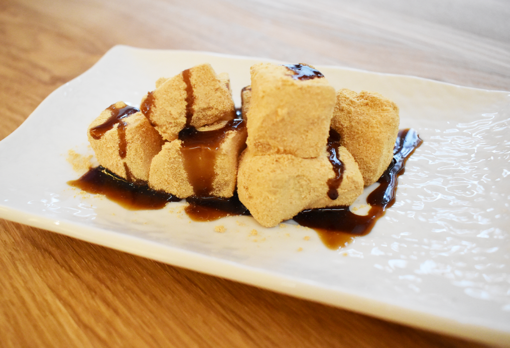 Warabi Jelly Mochi Kinako 