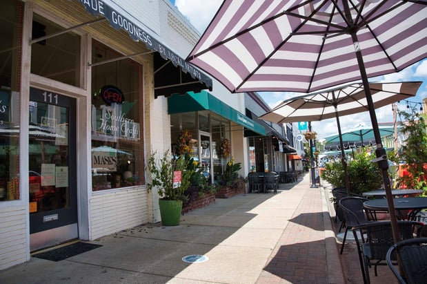 Images Camden Lake Pine Apartments