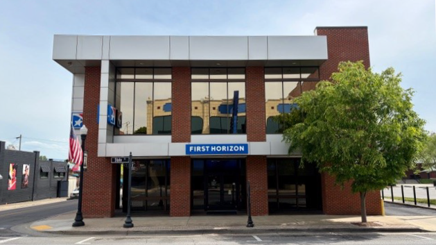 First Horizon Bank - Bristol, TN - State St