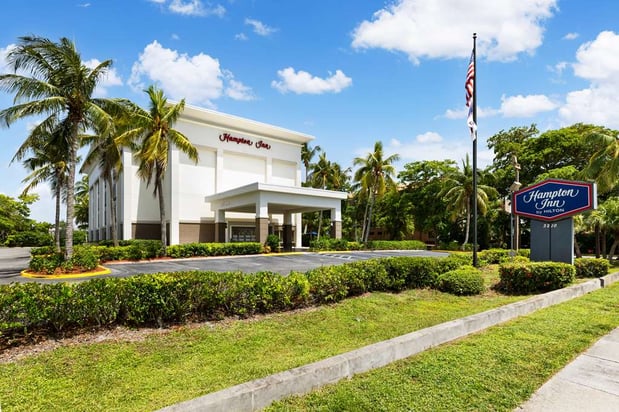 Images Hampton Inn Naples-Central