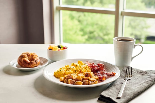 Images Holiday Inn Grand Rapids - Airport by IHG