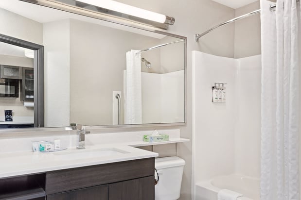 Images Candlewood Suites Appleton by IHG