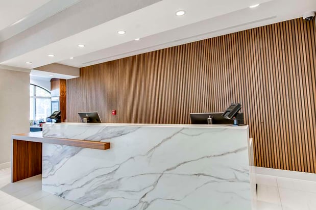 Images Embassy Suites by Hilton Louisville East