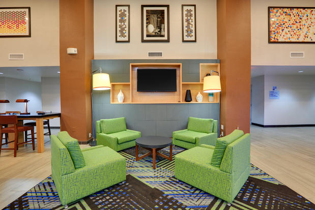 Images Holiday Inn Express & Suites Austin - Round Rock by IHG