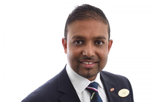 Jayesh Solankey, Ophthalmic Director in our London - Richmond store