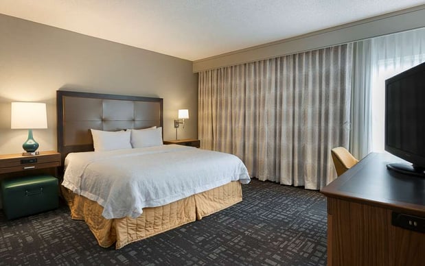 Images Hampton Inn & Suites Charlotte/Pineville