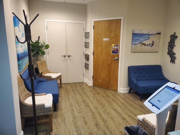 Images LifeStance Therapists & Psychiatrists Sterling