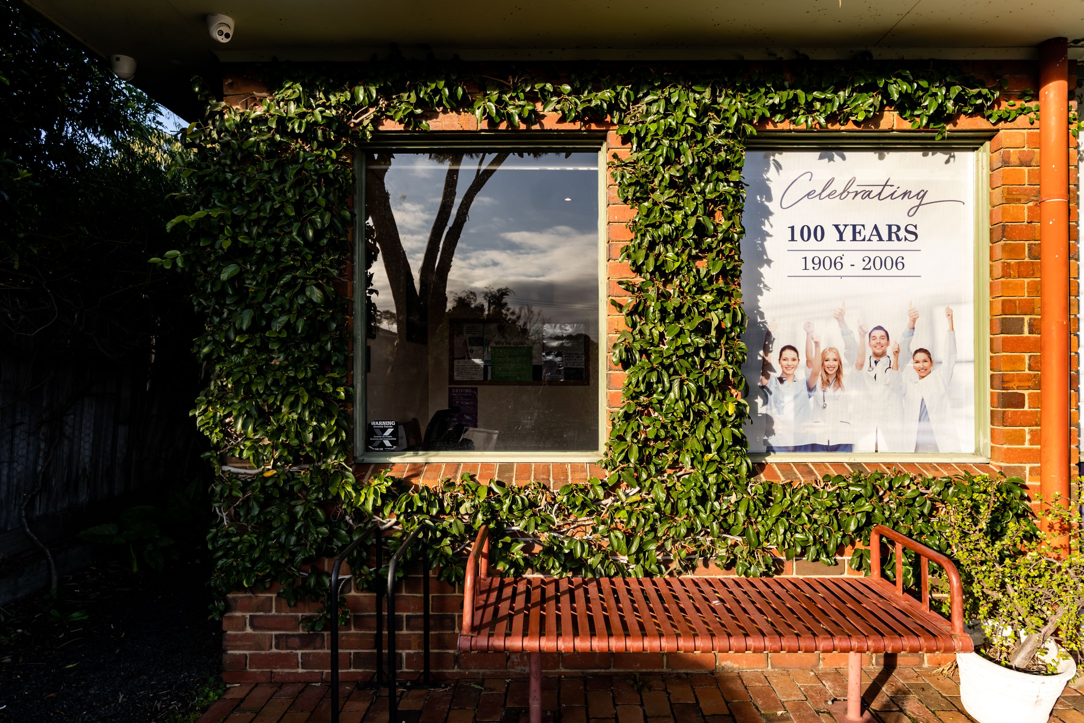 Ivanhoe Medical Clinic in Ivanhoe, 22 Livingstone St Medical Centres in Ivanhoe Opendi Ivanhoe