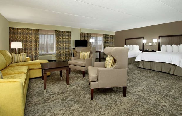 Images Hampton Inn & Suites Rockville Centre