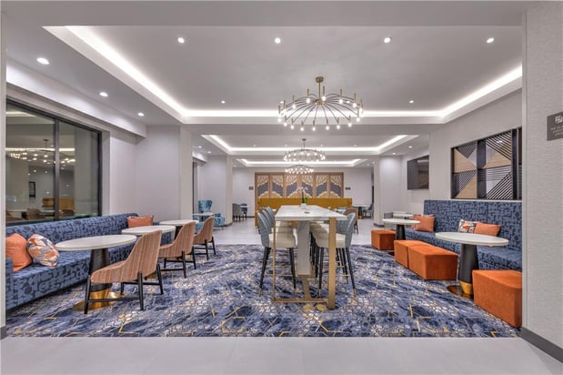 Images Hampton Inn and Suites Irving Hwy 183