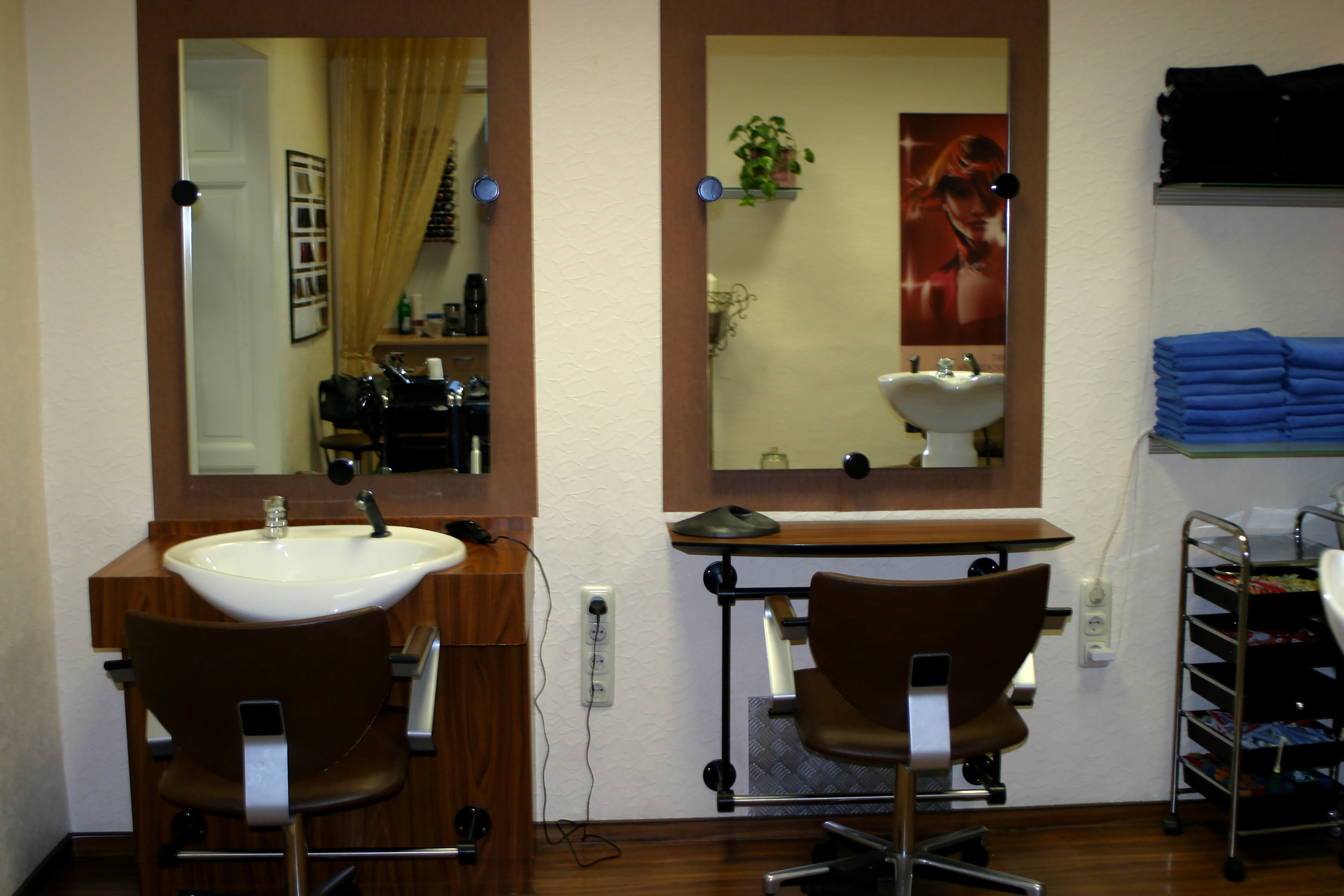 Friseur Bel Hair, Auf dem Wiler 48 in Grevenbroich